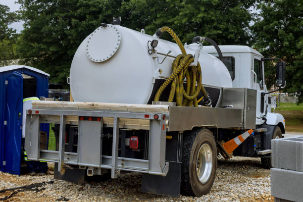 Best High-end porta potty rental  in Metuchen, NJ